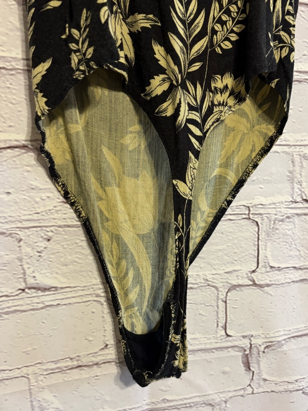 Free People Pippa V-Wire Bodysuit - Picture 14 of 16
